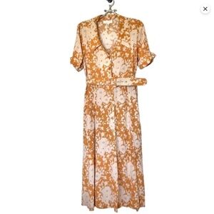 Band of Gypsies Yellow and White Floral Button Down Dress with Belt Size…